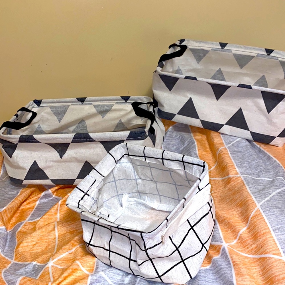 Storage baskets